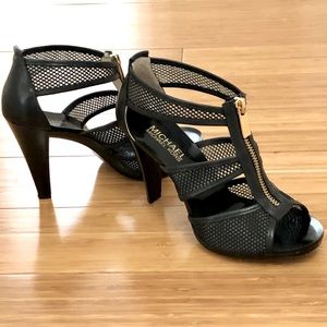 Michael Kors Berkley T-Strap Sandal